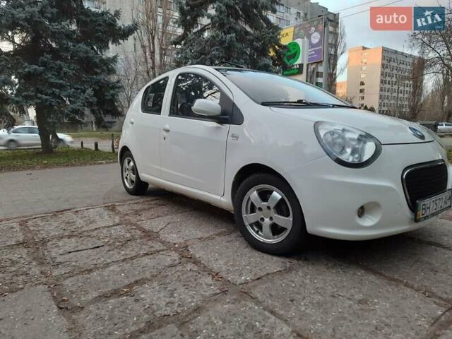 Белый Джили ЛЦ, объемом двигателя 1.34 л и пробегом 120 тыс. км за 2700 $, фото 3 на Automoto.ua