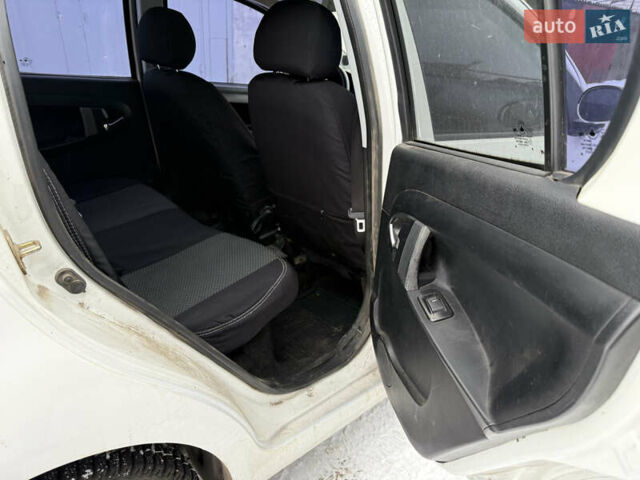 Белый Джили ЛЦ, объемом двигателя 1.34 л и пробегом 116 тыс. км за 1950 $, фото 17 на Automoto.ua