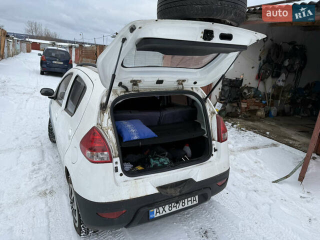 Белый Джили ЛЦ, объемом двигателя 1.34 л и пробегом 116 тыс. км за 1950 $, фото 16 на Automoto.ua