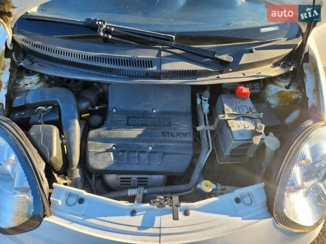 Белый Джили ЛЦ, объемом двигателя 1.34 л и пробегом 69 тыс. км за 4000 $, фото 11 на Automoto.ua