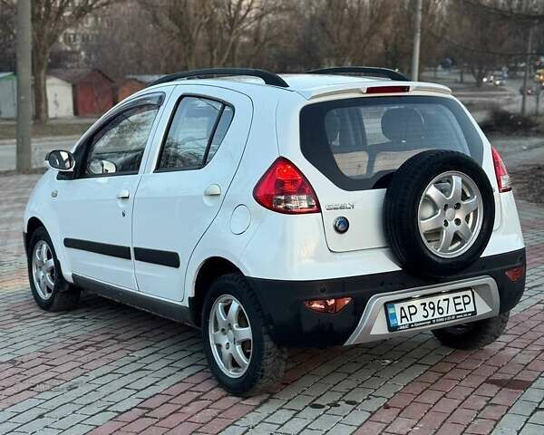 Белый Джили ЛЦ, объемом двигателя 1.34 л и пробегом 91 тыс. км за 2350 $, фото 7 на Automoto.ua