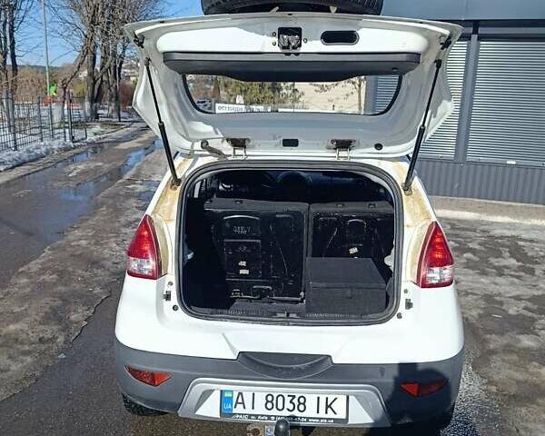 Белый Джили ЛЦ, объемом двигателя 1.34 л и пробегом 230 тыс. км за 2100 $, фото 6 на Automoto.ua