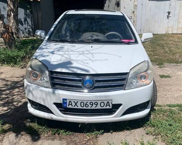 Белый Джили МК-2, объемом двигателя 1.5 л и пробегом 157 тыс. км за 2000 $, фото 1 на Automoto.ua