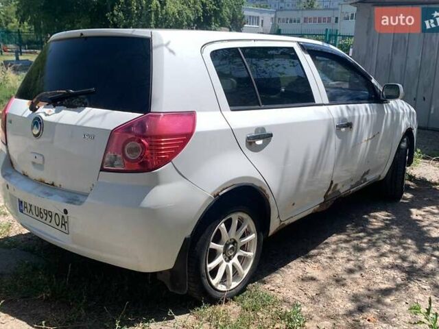 Белый Джили МК-2, объемом двигателя 1.5 л и пробегом 157 тыс. км за 2000 $, фото 3 на Automoto.ua