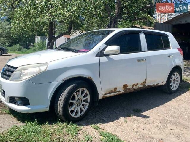 Белый Джили МК-2, объемом двигателя 1.5 л и пробегом 157 тыс. км за 2000 $, фото 6 на Automoto.ua