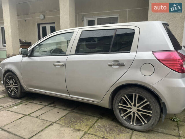 Сірий Джилі МК-2, об'ємом двигуна 1.5 л та пробігом 215 тис. км за 2300 $, фото 1 на Automoto.ua