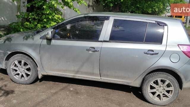 Серый Джили МК-2, объемом двигателя 1.5 л и пробегом 184 тыс. км за 2800 $, фото 1 на Automoto.ua