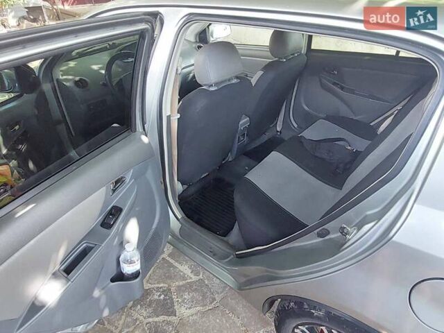 Серый Джили МК-2, объемом двигателя 1.5 л и пробегом 125 тыс. км за 2300 $, фото 4 на Automoto.ua