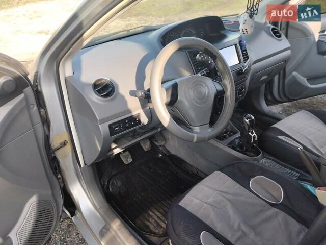 Серый Джили МК-2, объемом двигателя 1.5 л и пробегом 133 тыс. км за 2800 $, фото 10 на Automoto.ua