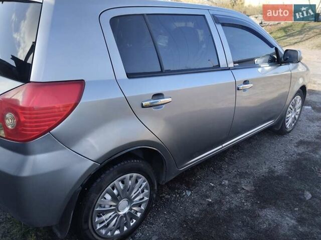 Серый Джили МК-2, объемом двигателя 1.5 л и пробегом 133 тыс. км за 2800 $, фото 6 на Automoto.ua