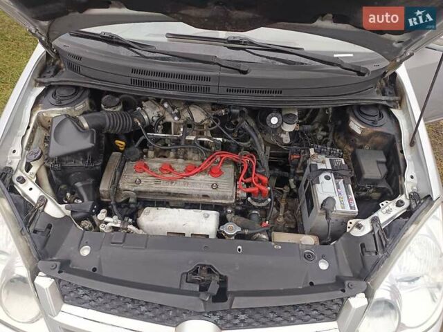 Серый Джили МК-2, объемом двигателя 1.5 л и пробегом 150 тыс. км за 1550 $, фото 9 на Automoto.ua
