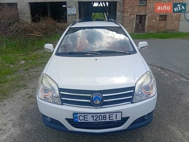 Белый Джили МК Кросс, объемом двигателя 1.5 л и пробегом 56 тыс. км за 5000 $, фото 2 на Automoto.ua