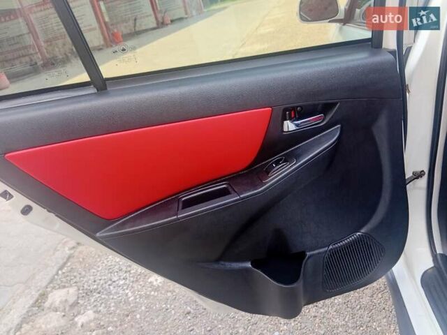 Белый Джили МК Кросс, объемом двигателя 1.5 л и пробегом 56 тыс. км за 5000 $, фото 12 на Automoto.ua