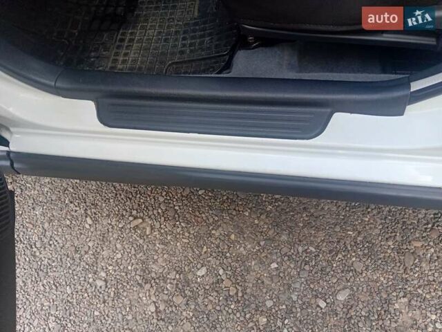 Белый Джили МК Кросс, объемом двигателя 1.5 л и пробегом 56 тыс. км за 5000 $, фото 17 на Automoto.ua