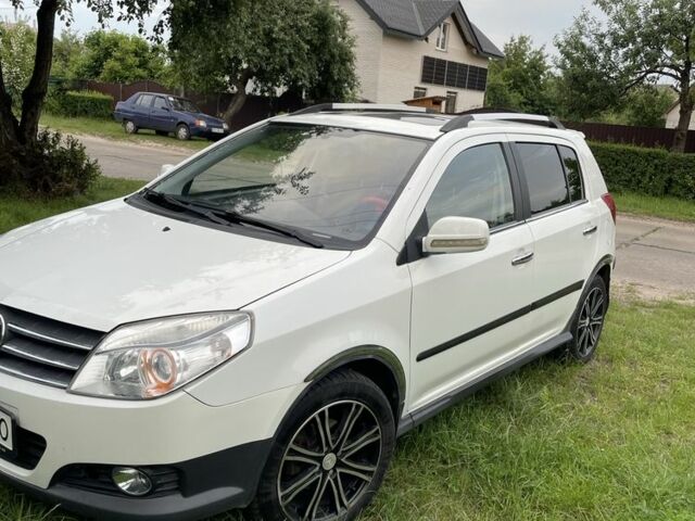 Білий Джилі МК Крос, об'ємом двигуна 1.5 л та пробігом 72 тис. км за 4400 $, фото 5 на Automoto.ua
