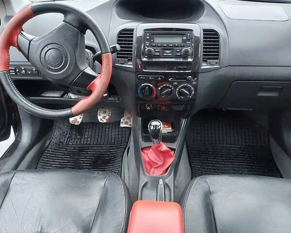 Чорний Джилі МК Крос, об'ємом двигуна 1.5 л та пробігом 159 тис. км за 4000 $, фото 8 на Automoto.ua