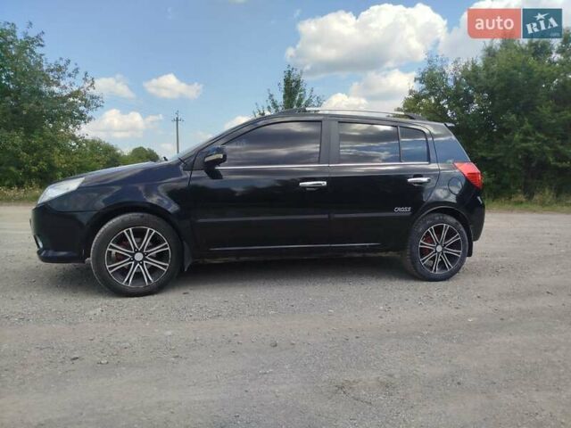 Черный Джили МК Кросс, объемом двигателя 1.5 л и пробегом 150 тыс. км за 2999 $, фото 10 на Automoto.ua