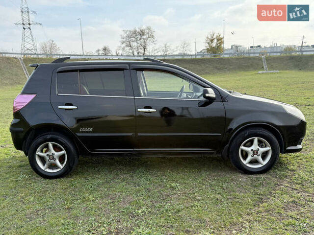 Чорний Джилі МК Крос, об'ємом двигуна 1.5 л та пробігом 225 тис. км за 3500 $, фото 5 на Automoto.ua