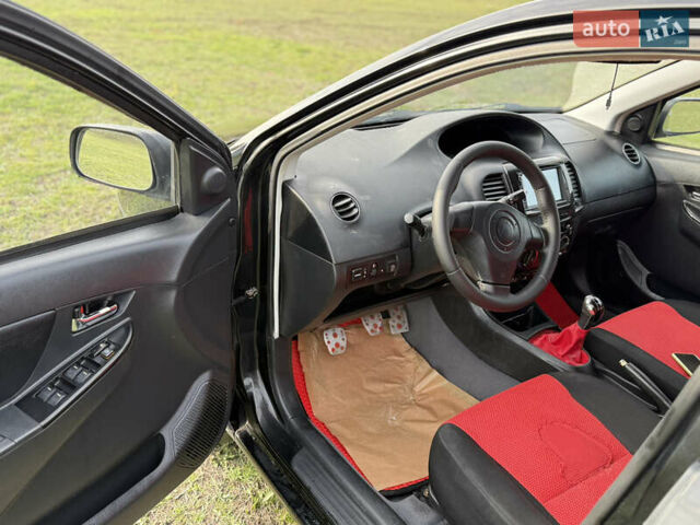 Чорний Джилі МК Крос, об'ємом двигуна 1.5 л та пробігом 225 тис. км за 3500 $, фото 7 на Automoto.ua