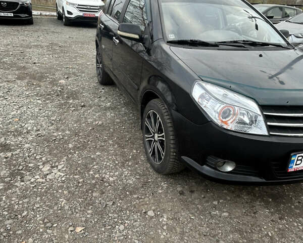 Чорний Джилі МК Крос, об'ємом двигуна 1.5 л та пробігом 103 тис. км за 2999 $, фото 2 на Automoto.ua