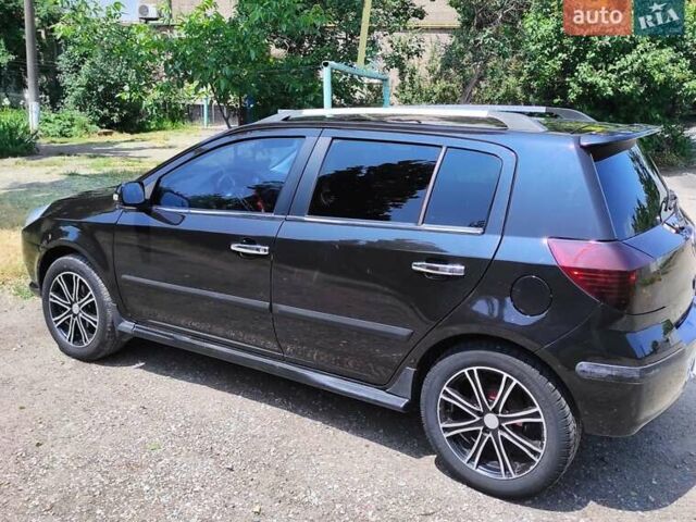 Черный Джили МК Кросс, объемом двигателя 1.5 л и пробегом 255 тыс. км за 3000 $, фото 5 на Automoto.ua