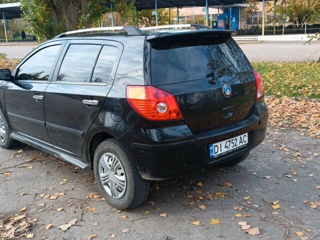 Чорний Джилі МК Крос, об'ємом двигуна 1.5 л та пробігом 100 тис. км за 3900 $, фото 2 на Automoto.ua