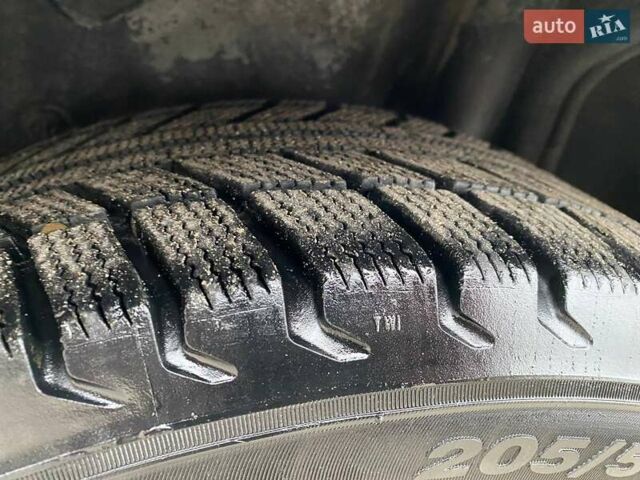 Черный Джили МК Кросс, объемом двигателя 1.5 л и пробегом 82 тыс. км за 2250 $, фото 28 на Automoto.ua