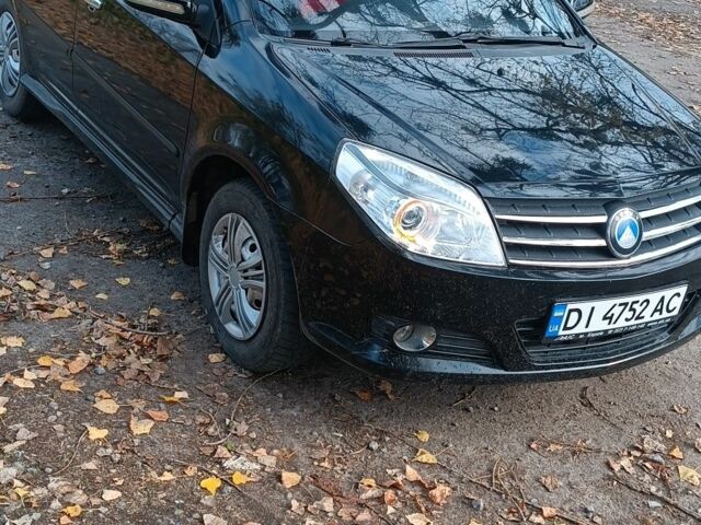 Чорний Джилі МК Крос, об'ємом двигуна 1.5 л та пробігом 100 тис. км за 3900 $, фото 1 на Automoto.ua