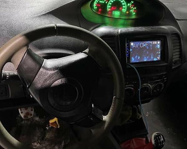 Чорний Джилі МК Крос, об'ємом двигуна 1.5 л та пробігом 30 тис. км за 1500 $, фото 4 на Automoto.ua