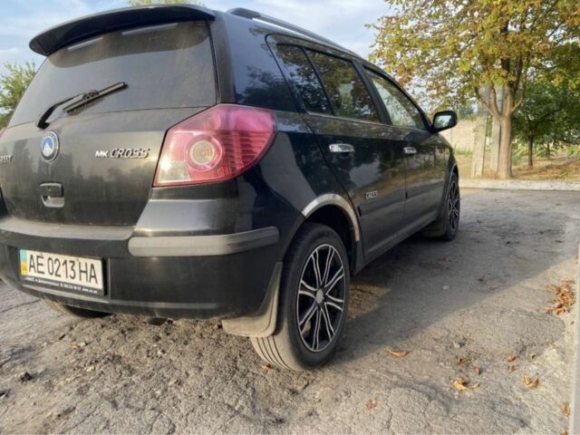 Джили МК Кросс 2012 в Павлограде на Automoto.ua Черный Джили МК Кросс, объемом двигателя 1.5 л и пробегом 1000 тыс. км за 3200 $, фото 1 на Automoto.ua