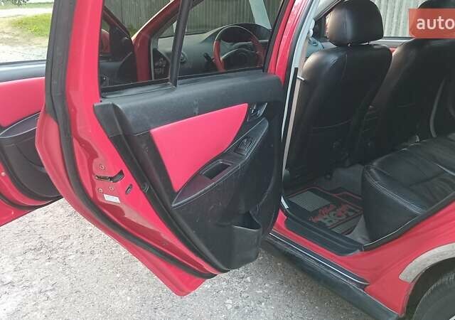 Джили МК Кросс 2012 в Прилуках на Automoto.ua Красный Джили МК Кросс, объемом двигателя 1.5 л и пробегом 250 тыс. км за 2100 $, фото 11 на Automoto.ua