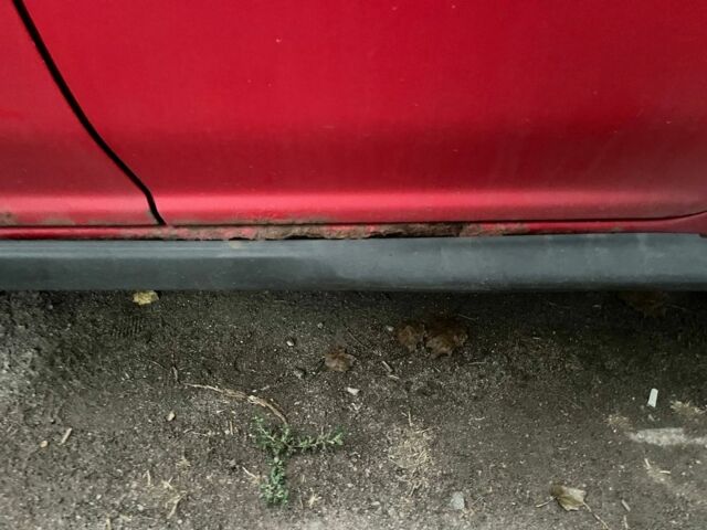 Красный Джили МК Кросс, объемом двигателя 1.5 л и пробегом 230 тыс. км за 1000 $, фото 1 на Automoto.ua