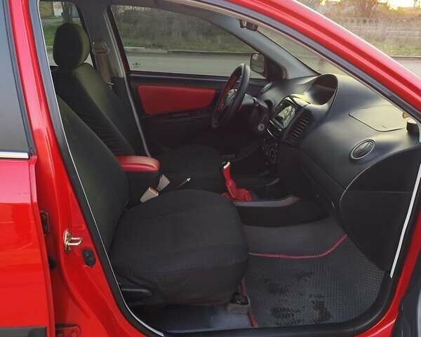 Червоний Джилі МК Крос, об'ємом двигуна 1.5 л та пробігом 121 тис. км за 4950 $, фото 9 на Automoto.ua