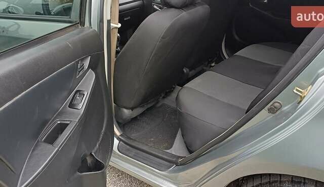 Серый Джили МК Кросс, объемом двигателя 1.5 л и пробегом 90 тыс. км за 2900 $, фото 10 на Automoto.ua