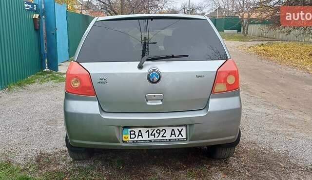 Серый Джили МК Кросс, объемом двигателя 1.5 л и пробегом 90 тыс. км за 2900 $, фото 4 на Automoto.ua