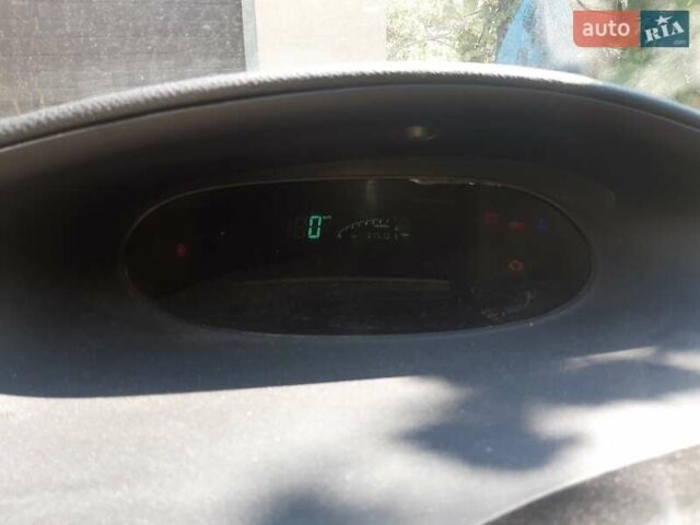 Серый Джили МК Кросс, объемом двигателя 1.5 л и пробегом 880 тыс. км за 3000 $, фото 5 на Automoto.ua