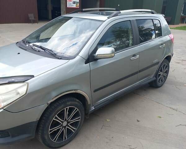 Серый Джили МК Кросс, объемом двигателя 1.5 л и пробегом 106 тыс. км за 3400 $, фото 2 на Automoto.ua