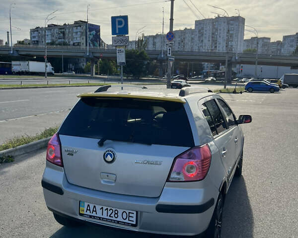 Сірий Джилі МК Крос, об'ємом двигуна 1.5 л та пробігом 80 тис. км за 3300 $, фото 9 на Automoto.ua