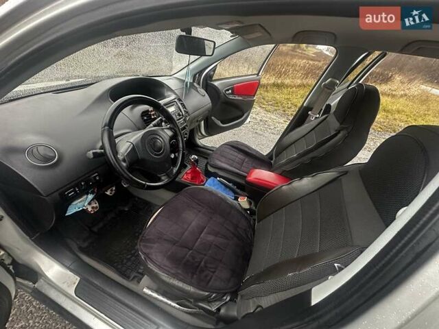 Сірий Джилі МК Крос, об'ємом двигуна 1.5 л та пробігом 150 тис. км за 3250 $, фото 21 на Automoto.ua