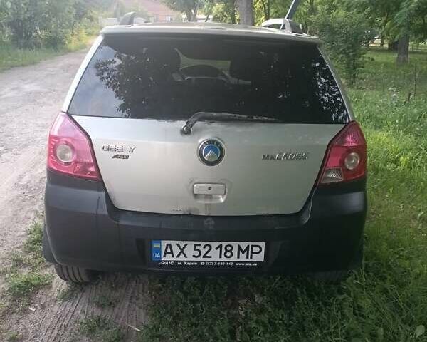 Джилі МК Крос 2013 у Харкові на Automoto.ua Сірий Джилі МК Крос, об'ємом двигуна 1.5 л та пробігом 117 тис. км за 2800 $, фото 2 на Automoto.ua