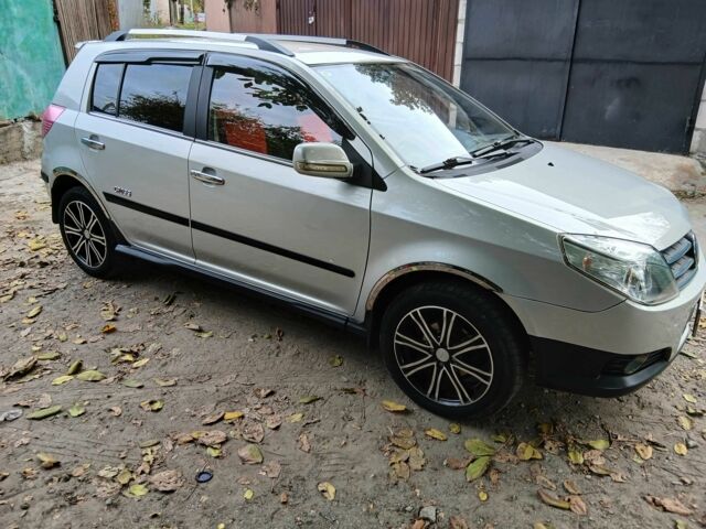 Сірий Джилі МК Крос, об'ємом двигуна 1.5 л та пробігом 85 тис. км за 3700 $, фото 6 на Automoto.ua