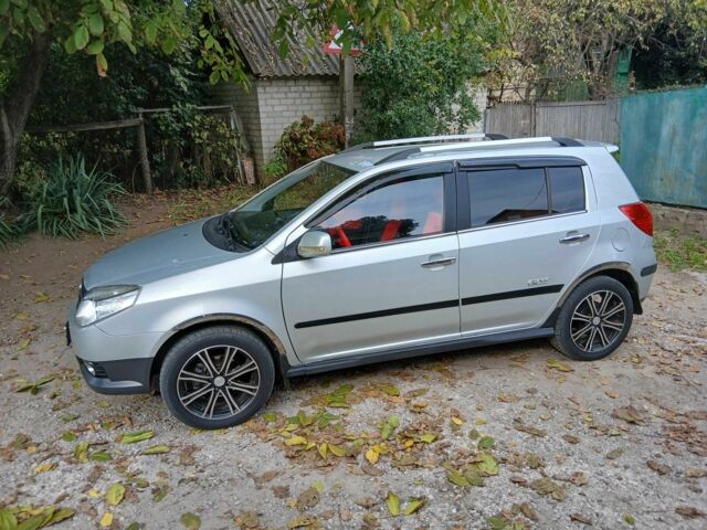 Сірий Джилі МК Крос, об'ємом двигуна 1.5 л та пробігом 85 тис. км за 3700 $, фото 1 на Automoto.ua