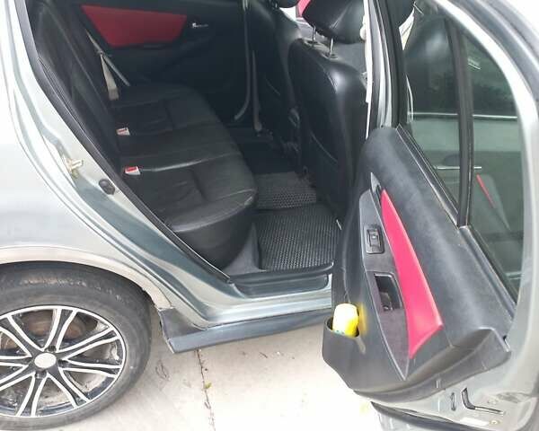 Серый Джили МК Кросс, объемом двигателя 1.5 л и пробегом 106 тыс. км за 3400 $, фото 10 на Automoto.ua