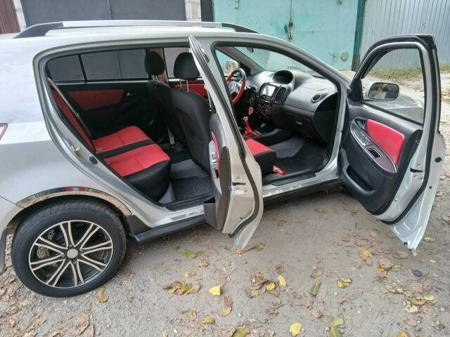 Сірий Джилі МК Крос, об'ємом двигуна 1.5 л та пробігом 85 тис. км за 3700 $, фото 14 на Automoto.ua