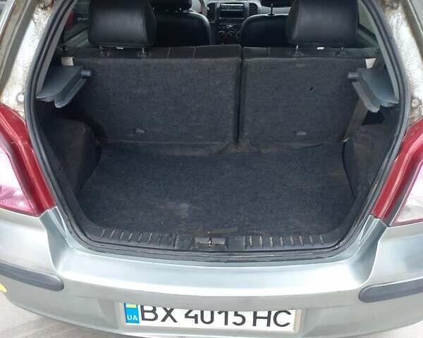 Серый Джили МК Кросс, объемом двигателя 1.5 л и пробегом 106 тыс. км за 3400 $, фото 9 на Automoto.ua