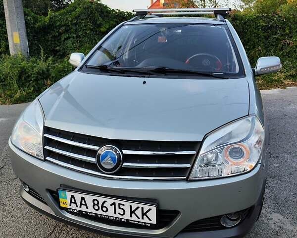 Серый Джили МК Кросс, объемом двигателя 1.5 л и пробегом 68 тыс. км за 3900 $, фото 5 на Automoto.ua