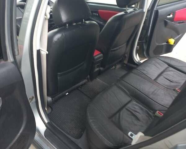 Серый Джили МК Кросс, объемом двигателя 1.5 л и пробегом 106 тыс. км за 3400 $, фото 11 на Automoto.ua