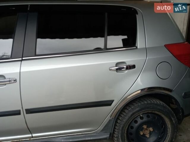 Сірий Джилі МК Крос, об'ємом двигуна 1.5 л та пробігом 107 тис. км за 3500 $, фото 10 на Automoto.ua