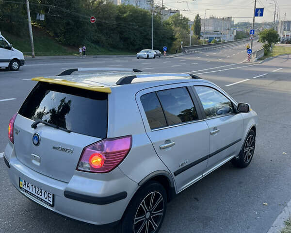 Сірий Джилі МК Крос, об'ємом двигуна 1.5 л та пробігом 80 тис. км за 3300 $, фото 2 на Automoto.ua