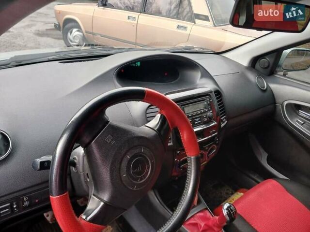 Сірий Джилі МК Крос, об'ємом двигуна 1.5 л та пробігом 73 тис. км за 3300 $, фото 5 на Automoto.ua
